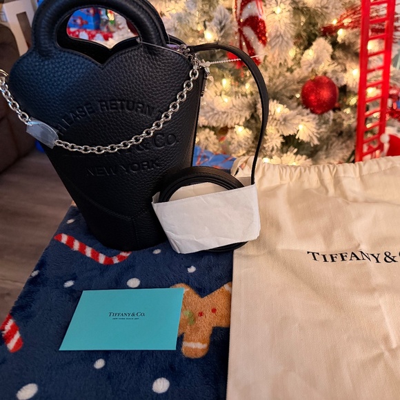 “Please Return To Tiffany & Co” Purse - Picture 2 of 5